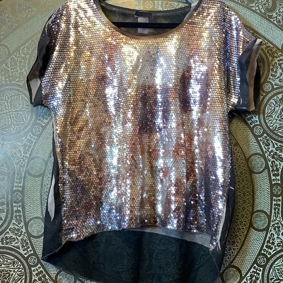 Sequins and Pop Art Sheer Blouse Oversized - Picture 2 of 8